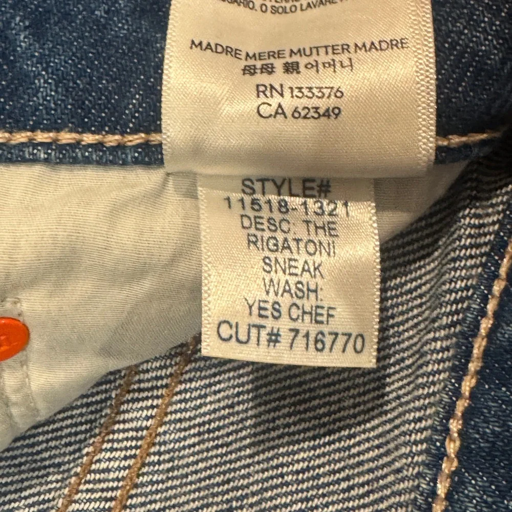 MOTHER DENIM - Mother Jeans, The Rigatoni Sneak Jeans in Yes, Chef! Size 29 - Picture 5 of 12